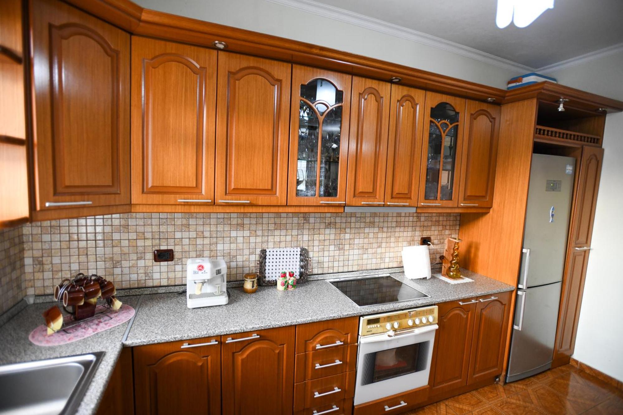 Apartment Darlin Berat Bagian luar foto