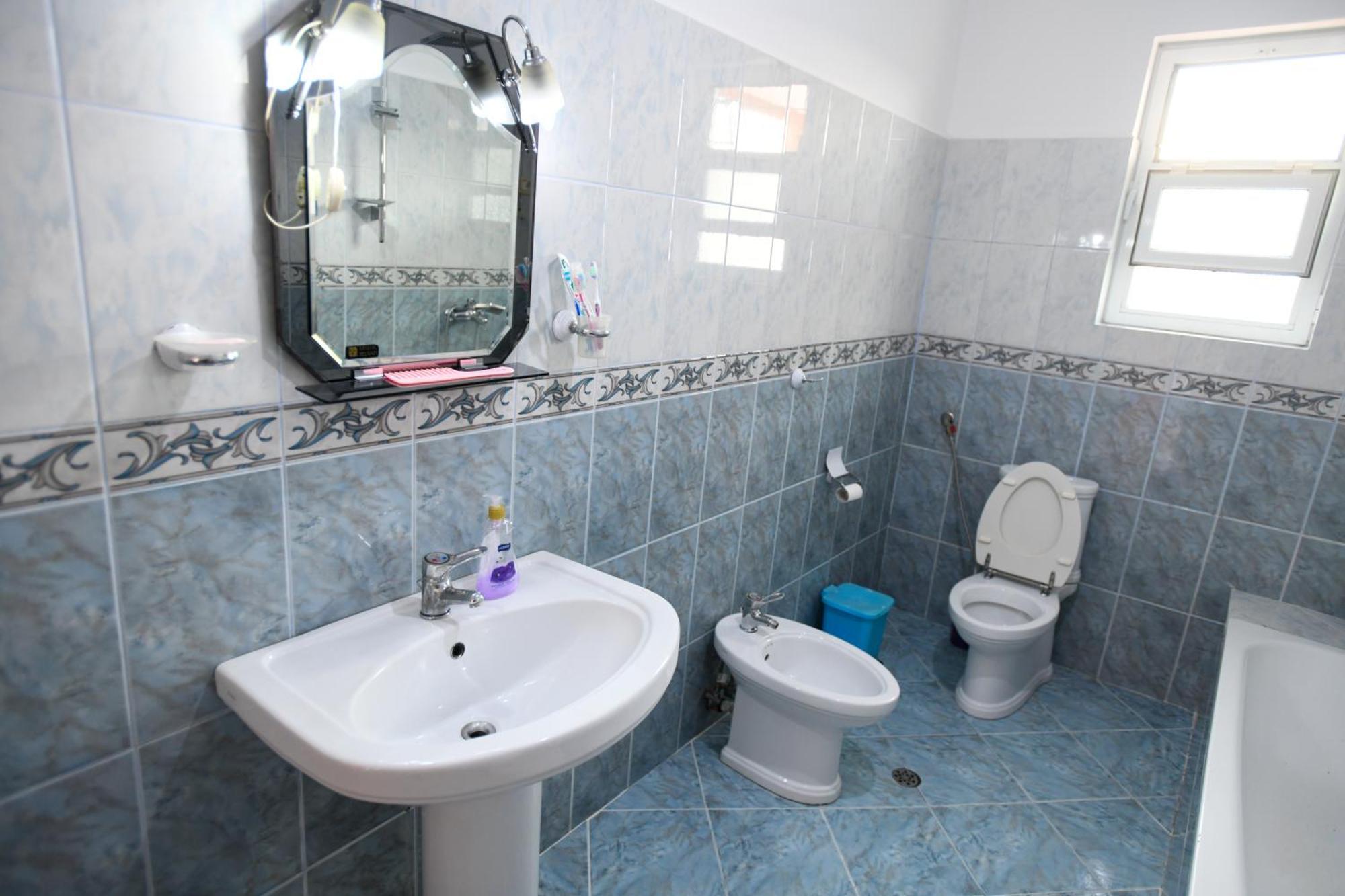 Apartment Darlin Berat Bagian luar foto