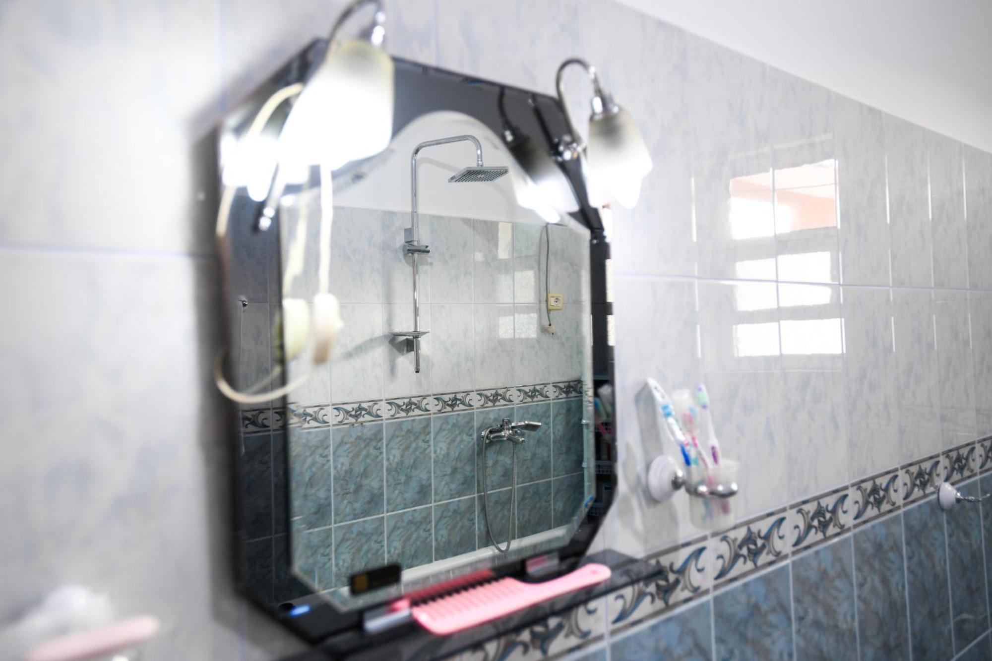 Apartment Darlin Berat Bagian luar foto
